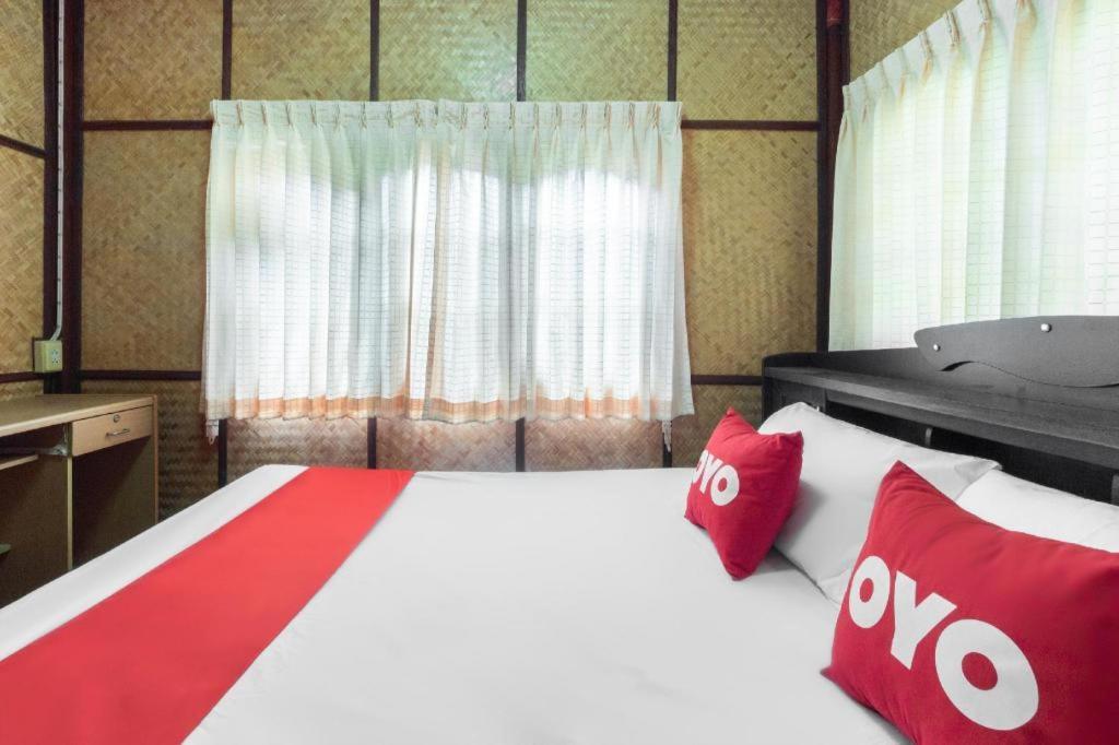 Oyo 1143 Phet Luran Thai Resort Kohchang Koh Chang Buitenkant foto